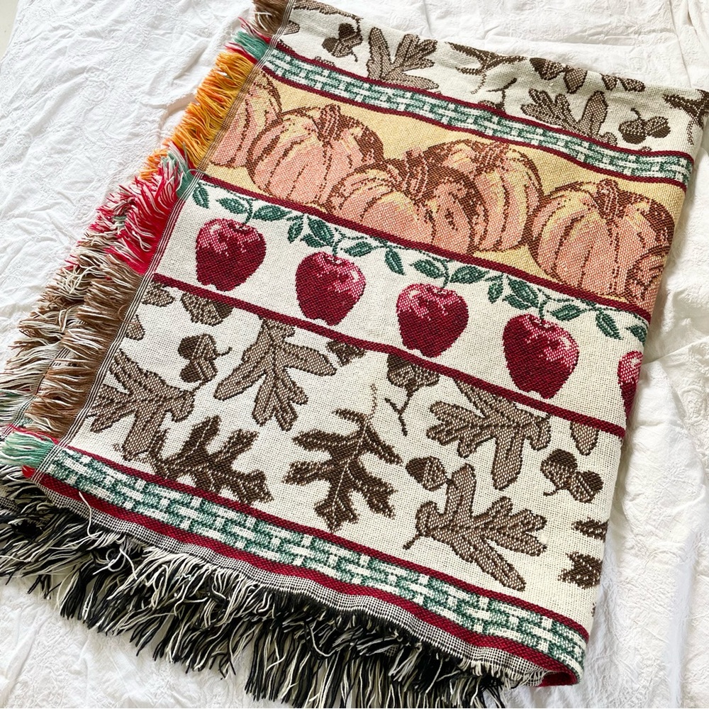 Vintage crown crafts fall blanket